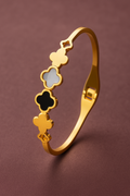 Clover bracelet
