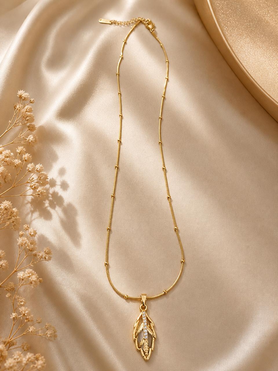 Elowen Necklace