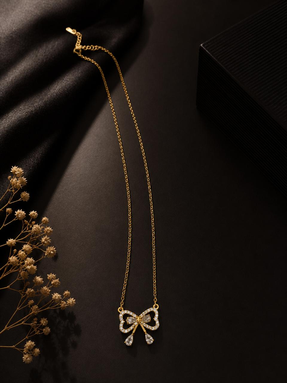 Bella Bow Necklace