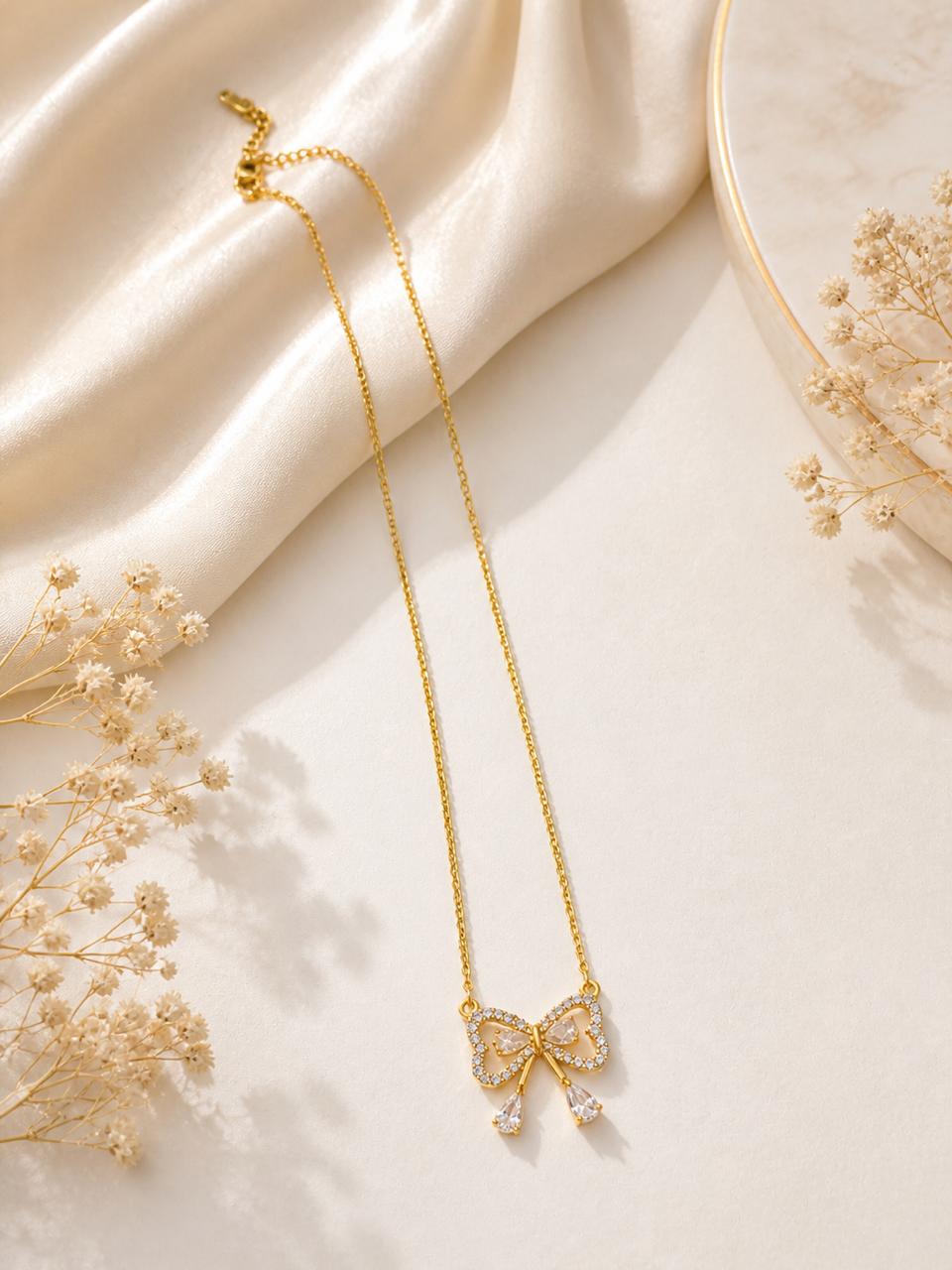 Bella Bow Necklace